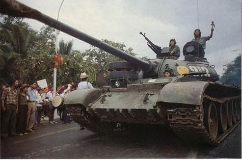 Le Vietnam et le Cambodge célèbrent le 35è anniversaire de la fin du génocide khmer rouge - ảnh 1